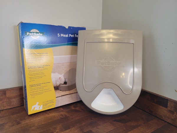 PetSafe Eatwell 5-Meal Pet Feeder